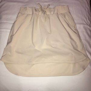 All in motion skort, size S with pockets. Never worn. New.